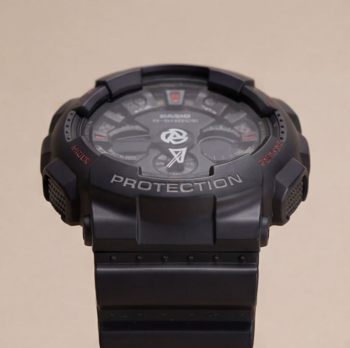 G-Shck Negro Tablero Negro - Rojo